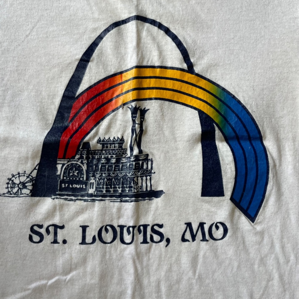 Vintage Screen Stars T shirt St. Louis, Missouri graphic souvenir size S - Picture 2 of 5